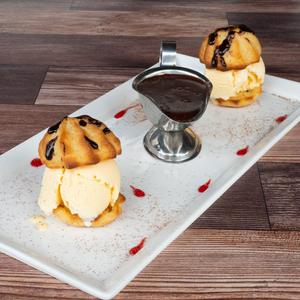 Profiteroles